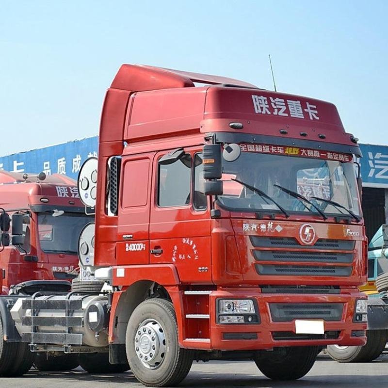Shacman 380HP 6x4 Heavy-Duty Tractor Truck