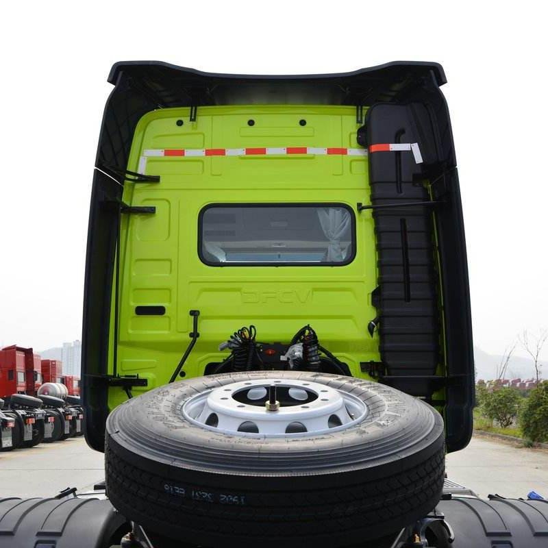 Dongfeng 460HP 6x4 Weichai Engine Tractor Truck