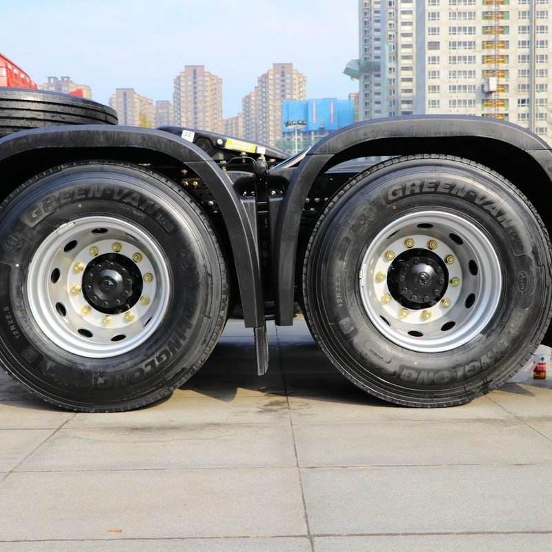 Dongfeng 460HP 6x4 Weichai Engine Heavy-Duty Tractor Unit
