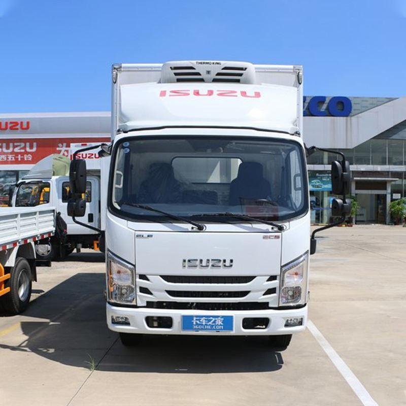 Jiangxi Isuzu 116HP 4x2 LHD Refrigerated Truck 5T Reefer Box Vehicle
