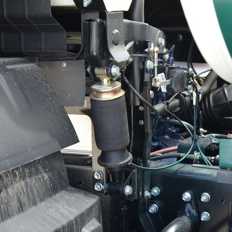 Sinotruck HOWO 10,000L 4x2 Water Tanker Truck with High-Pressure Sprinkling System