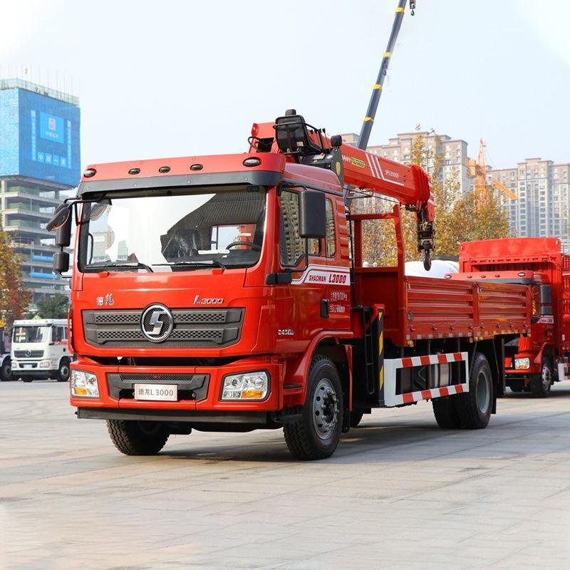 HOWO 8-Ton 4x2 Mounted Crane Truck with Cummins C245 Engine and Telescopic Straight Boom