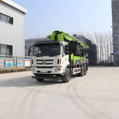Sinotruk HOWO 38M 180m³/h 8×4 Diesel Concrete Pump Truck
