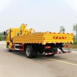 Heavy-Duty 20-Ton Construction Truck Crane 4-Section Straight Boom 40-50 T.m Lifting Moment