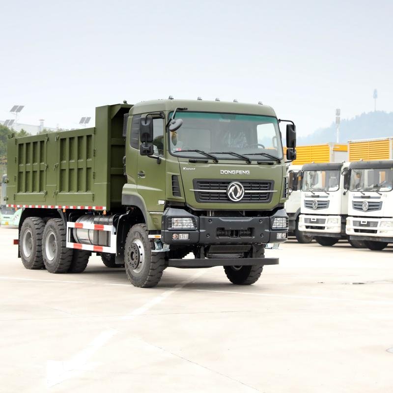 SINOTRUK HOWO 400HP 8x4 Tri-Axle Euro 5 Diesel Dump Truck for Construction Muck Transportation
