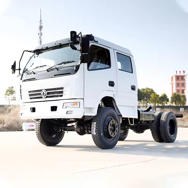 DONGFENG 103kW 6T Multi-Configuration Light Truck Chassis Euro 5 Diesel 4x4 4x2 6x6 6x4