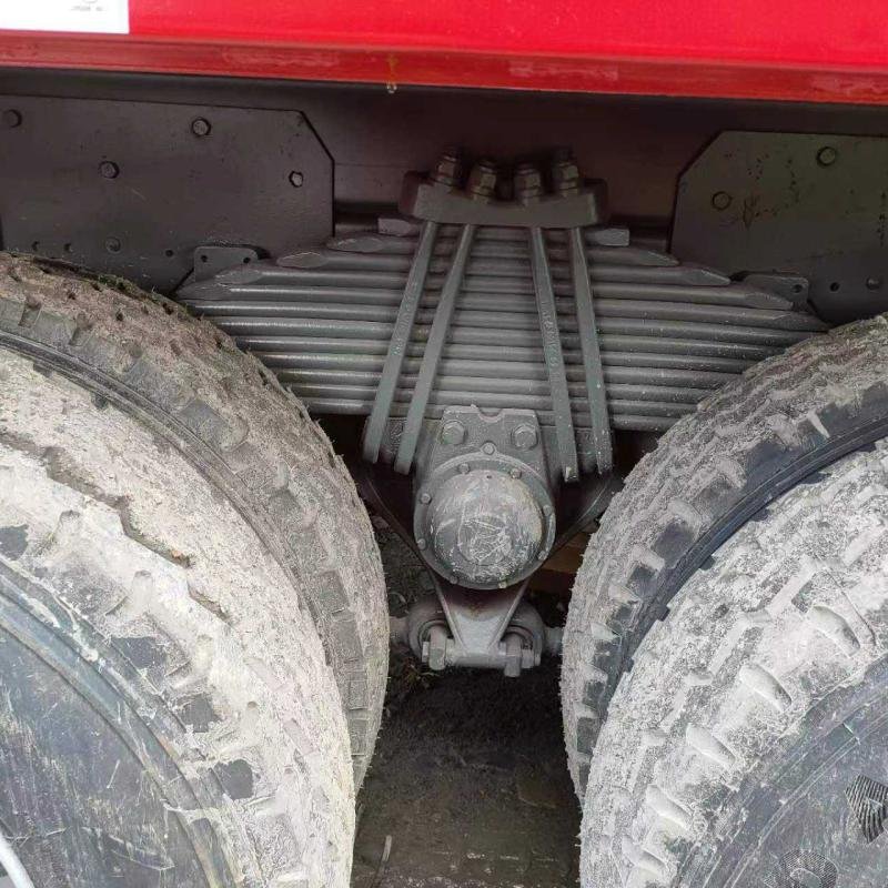 Sinotruk HOWO 371HP 6x4 25T Mining Dump Truck