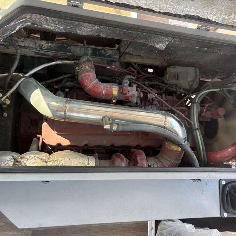 50-Seater Diesel Coach Bus Rear Engine Manual Transmission