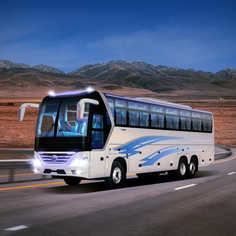 Chinese 50-Seat Diesel Coach Bus Urban Tourism Transportation