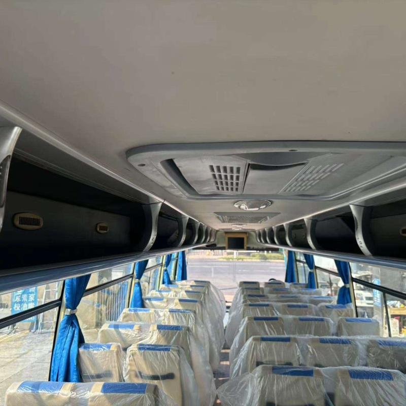 60-Seater Diesel Coach Bus Left-Hand Drive Manual Transmission Euro 3