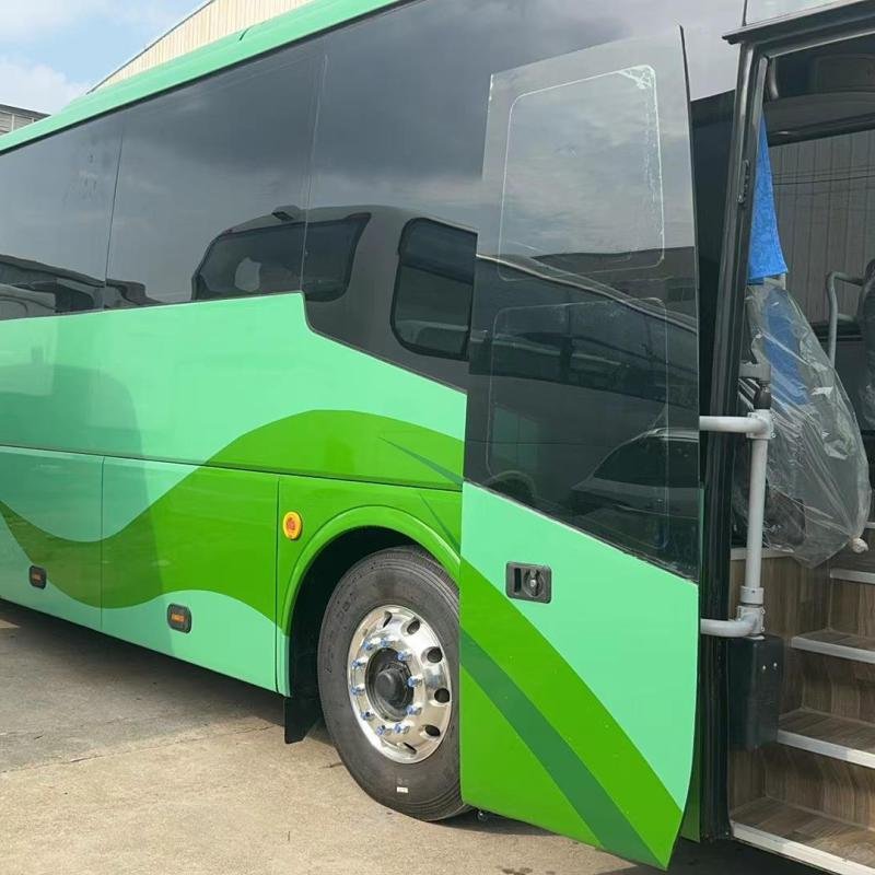 31-50 Seat Mini Korean Diesel Bus 6-8L Manual Used Bus
