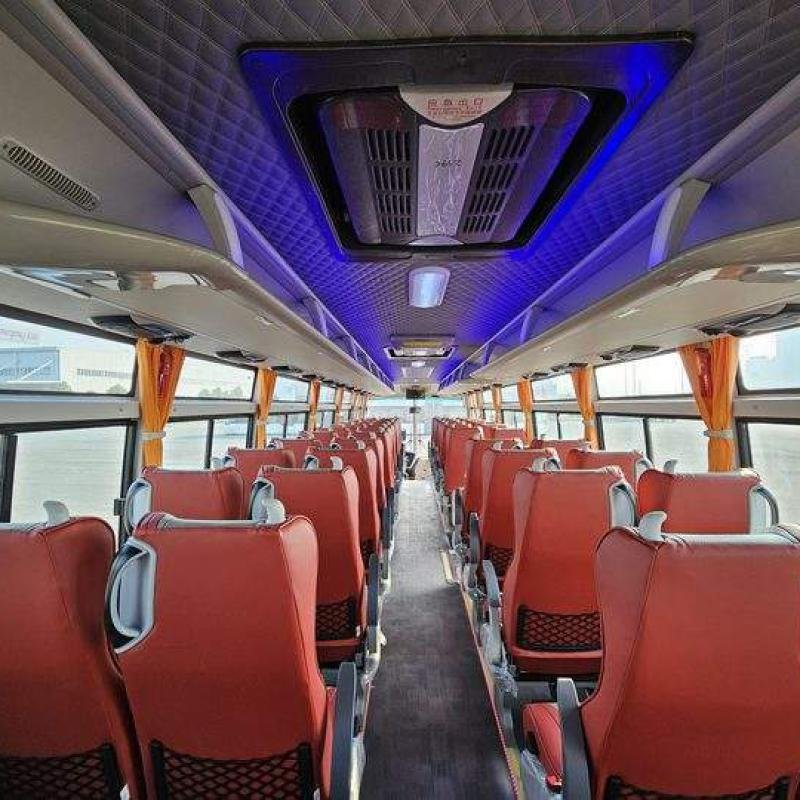 Yutong 50-Seater Rear-Engine Diesel Bus Manual Transmission