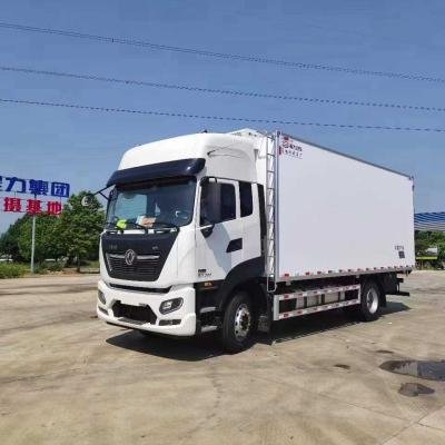 SINOTRUK 4x2 6m Refrigerated Box Truck -25°C to -5°C Temperature Control Food Transport Vehicle