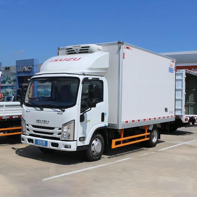 Isuzu 150HP 4x2 5T Refrigerated Truck