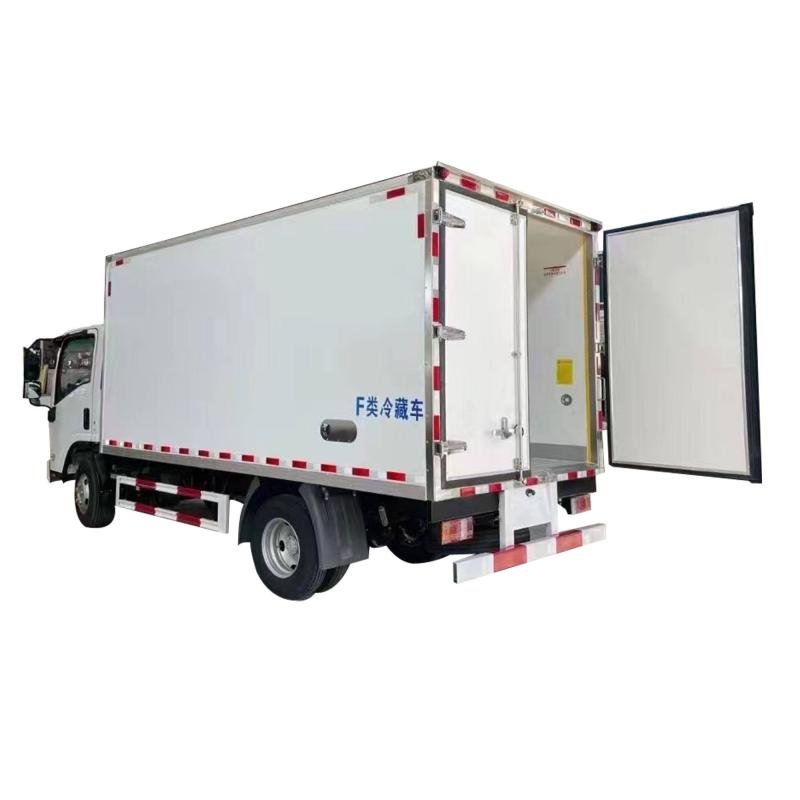 Isuzu 700P 10-Ton 4X2 Refrigerated Box Truck with -25°C to -5°C Temperature Control