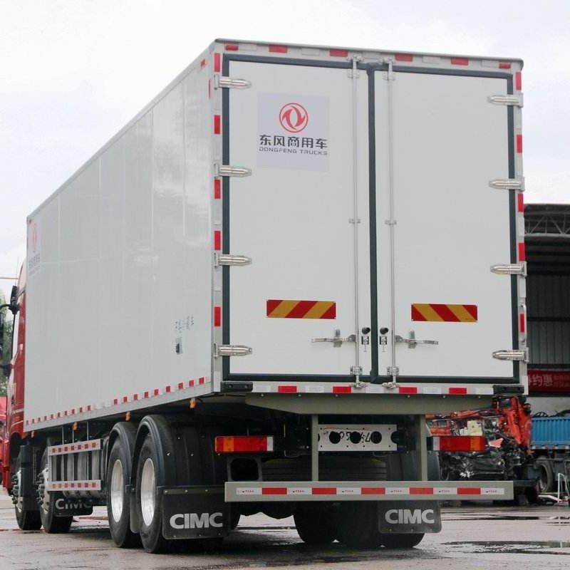 DONGFENG TIANLONG KX 465HP 8x4 Euro 6 Refrigerated Reefer Truck