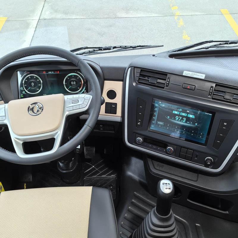 Dongfeng Tianjing KR Plus 290HP 4x2 Refrigerated Truck