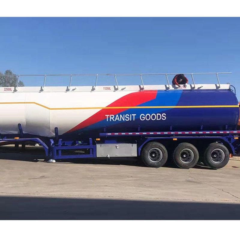 Tarzan 40000L Steel Fuel Oil Tanker Semi-Trailer 3-Axle Bulk Liquid Transport
