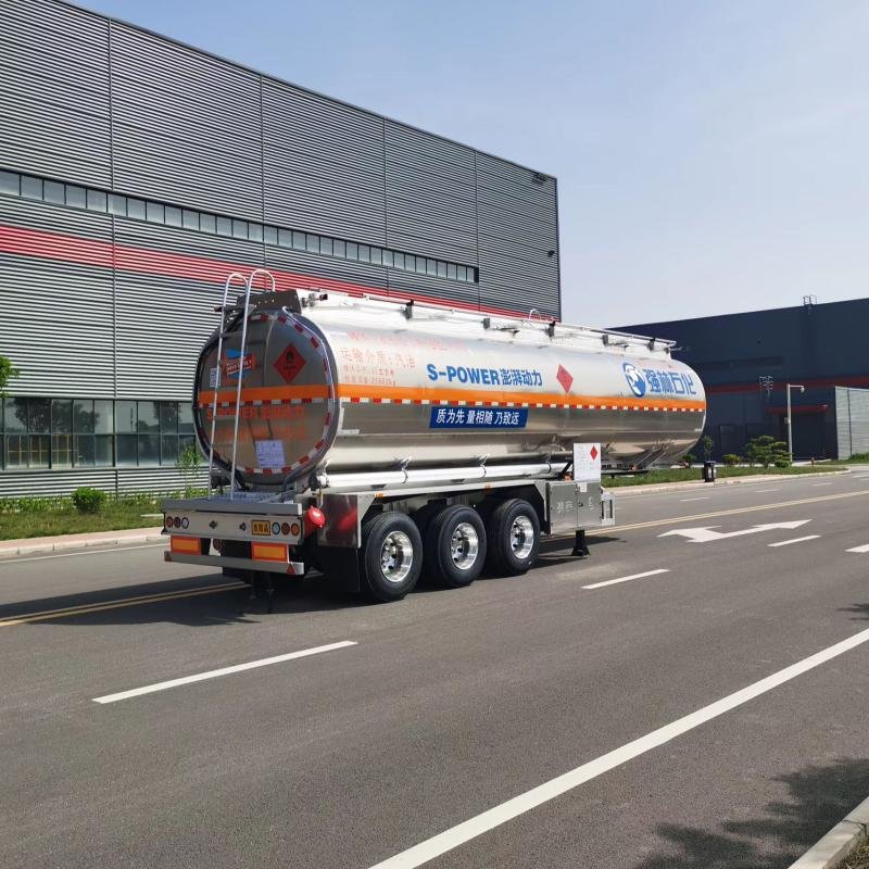 CIMC 3-Axle 45m³ Aluminum Fuel Tank Semi-Trailer for Diesel Gasoline Jet Fuel Transport