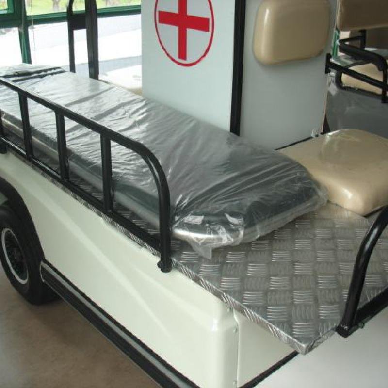 LT-A2.HS Electric 3.7KW Low-Speed Medical Ambulance Transport Vehicle